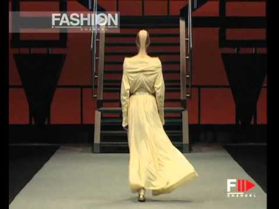 "Thierry Mugler" Autumn Winter 2001 2002 Paris 2 of 3 Pret a Porter Woman by FashionChannel