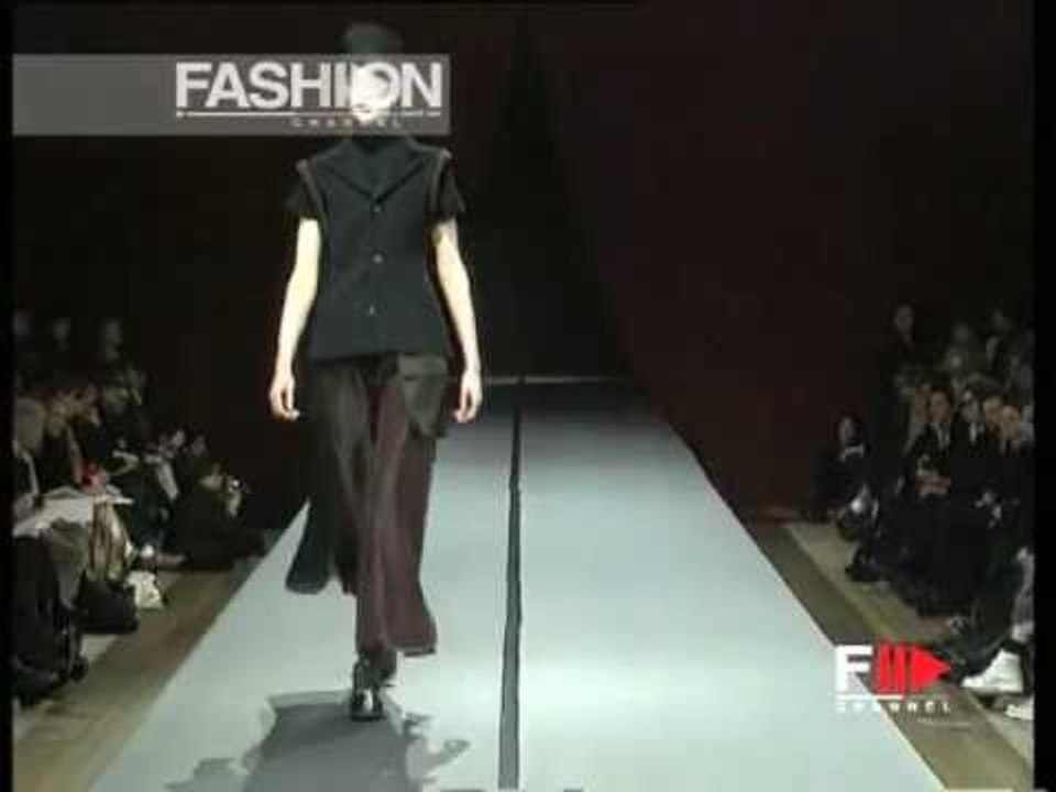 "Yohji Yamamoto" Autumn Winter 1995 1996 Paris 5 of 7 pret a porter woman by FashionChannel