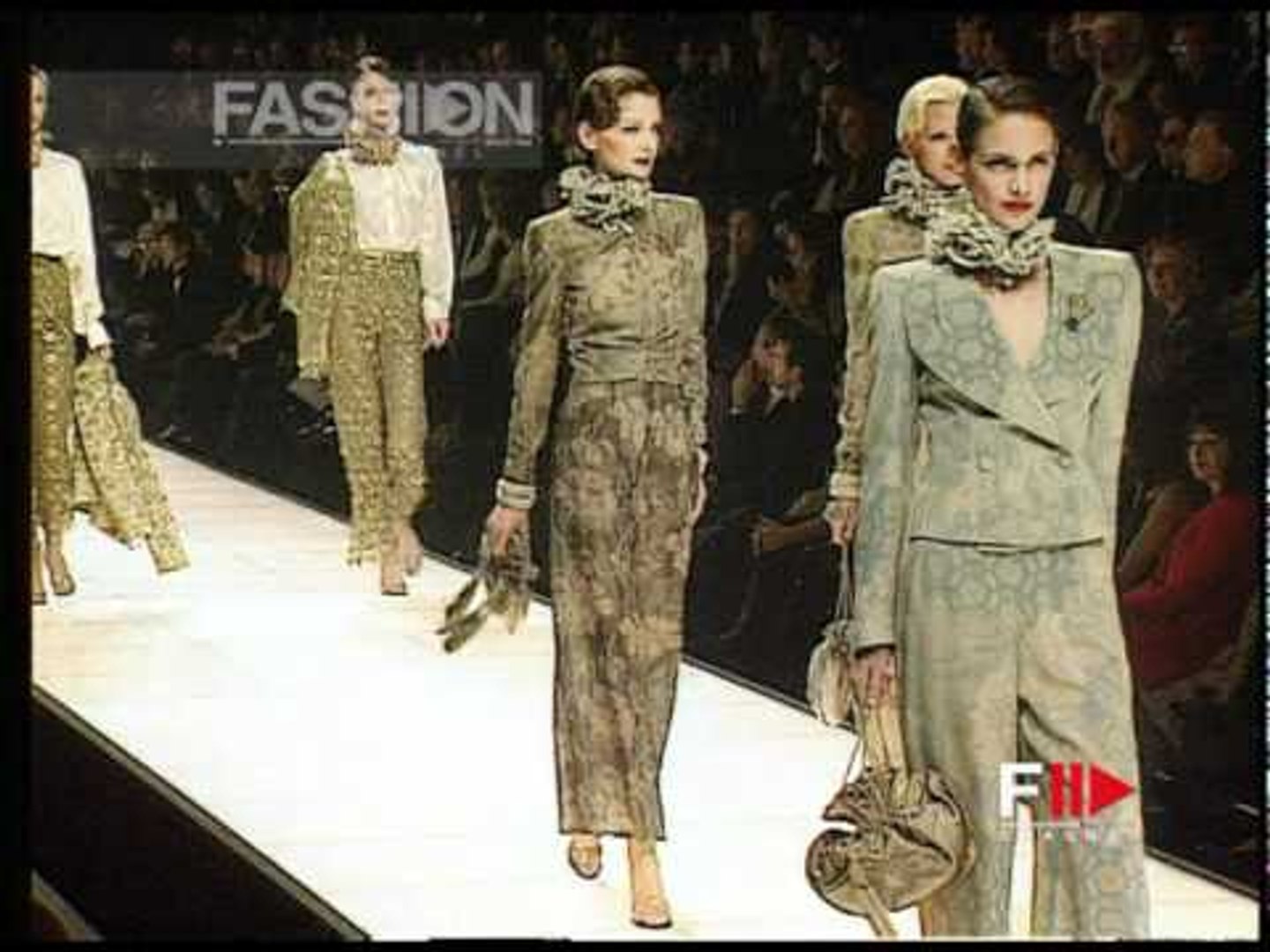 Giorgio Armani" Autumn Winter 1995 1996 Milan 7 of 10 pret a porter woman  by FashionChannel - video Dailymotion
