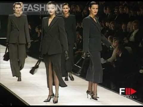 Giorgio Armani Autumn Winter 1995 1996 Milan 5 of 10 pret a porter woman by FashionChannel