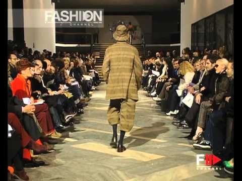 Vivienne Westwood Autumn Winter 2001 2002 Milan 2 of 4 Menswear by FashionChannel