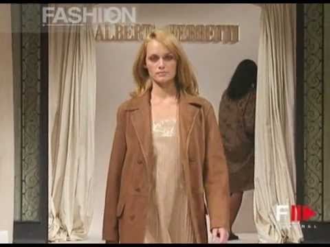Alberta Ferretti Autumn Winter 1995 1996 Milan 2 of 6 pret a porter woman by FashionChannel