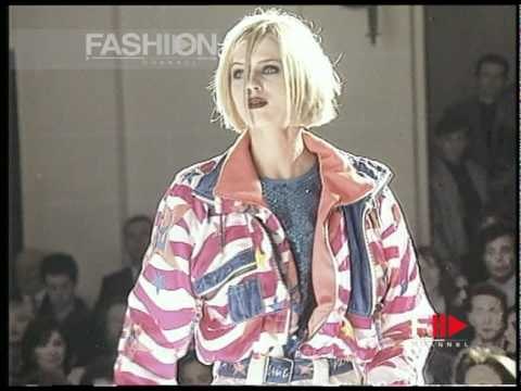 Enrico Coveri Autumn Winter 1995 1996 Milan 1 of 6 pret a porter woman by FashionChannel