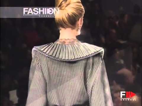 Christian Dior Autumn Winter 1992 1993 Paris 2 of 3 Pret a Porter Woman by FashionChannel