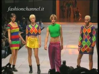 "Versus Istante" Spring Summer 1994 Milan 3 of 3 pret a porter woman by Fashion Channel