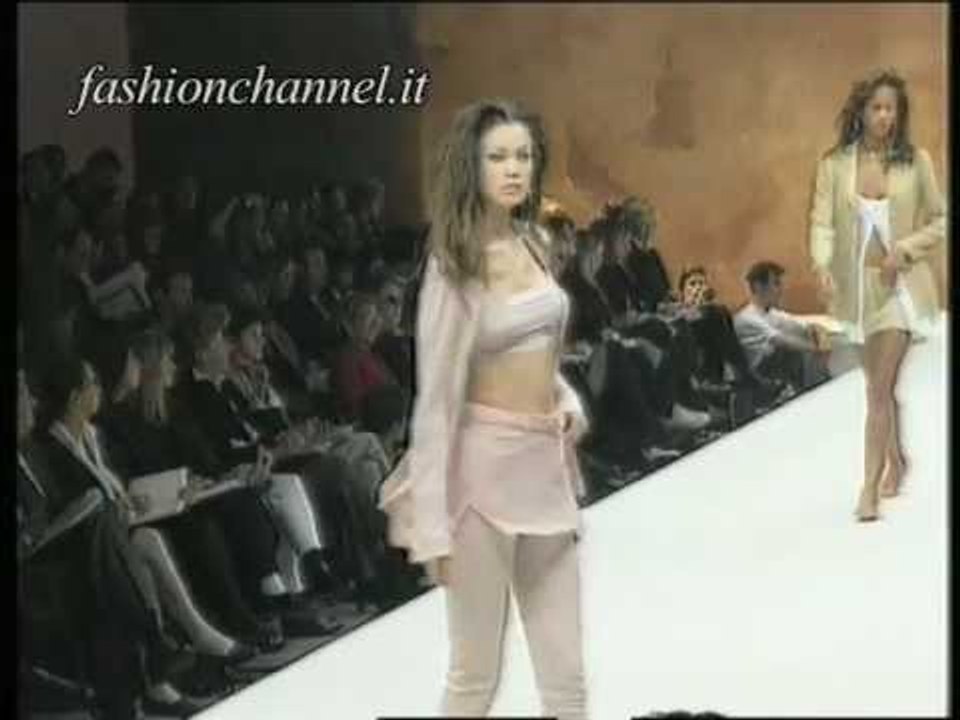 "Rifat Ozbek" Spring Summer 1994 Milan 3 of 4 pret a porter woman by FashionChannel