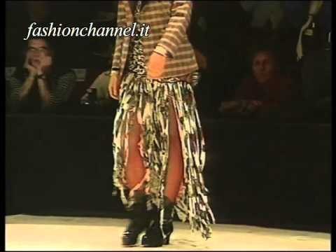 Jean Paul Gaultier Spring Summer 1993 Paris 4 of 6 pret a porter woman by FashionChannel