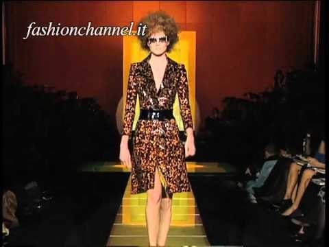 Versace Spring Summer 2001 Paris 2 of 5 Haute Couture by FashionChannel