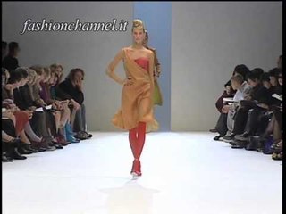 "Givenchy" Spring Summer 2001 Paris 3 of 4 pret a porter woman by FashionChannel