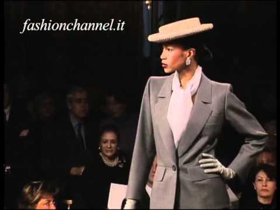 "Yves Saint Laurent" Spring Summer 2001 Paris 1 of 10 Haute Couture by FashionChannel