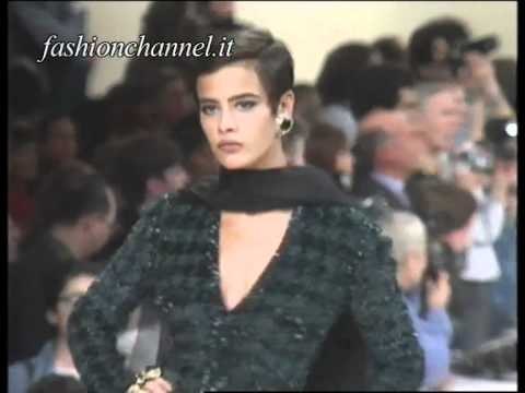 Chanel Autumn Winter 1991 1992 Paris 4 of 4 Pret a Porter Woman by FashionChannel
