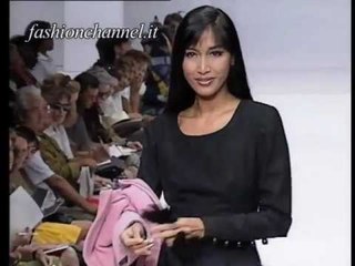 "Galitzine" Autumn Winter 1991 1992 Rome 2 of 7 Haute Couture Woman by FashionChannel
