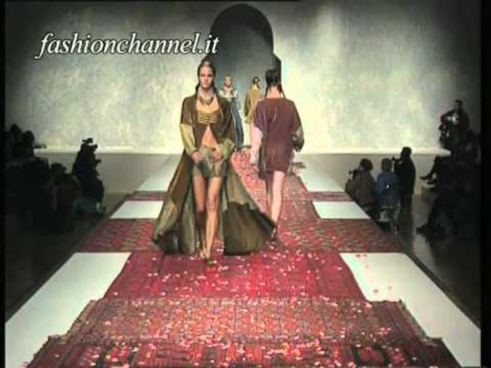 "Rifat Ozbek" Autumn Winter 1994 1995 Milan 4 of 4 pret a porter woman by FashionChannel