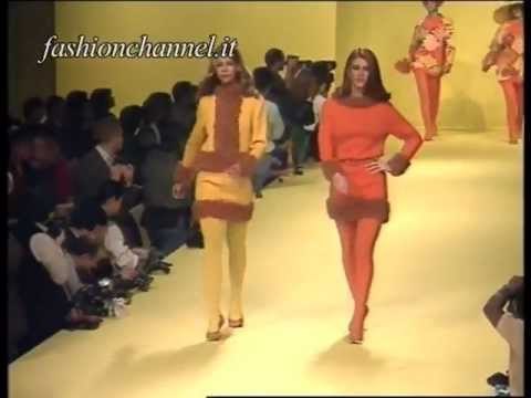 Enrico Coveri Autumn Winter 1991 1992 Milan 1 of 3 pret a porter woman by FashionChannel