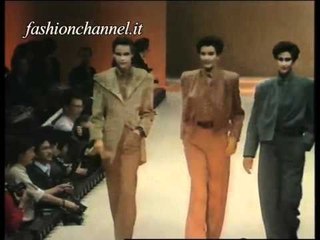 "Erreuno" Autumn Winter 1991 1992 Milan 1 of 3 pret a porter woman by FashionChannel