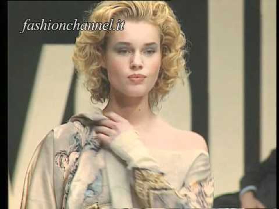 "Roberto Cavalli" Autumn Winter 1994 1995 Milan 6 of 7 pret a porter woman by FashionChannel