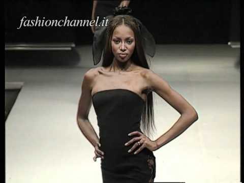 Alberta Ferretti Spring Summer 1993 Milan 5 of 6 pret a porter women by FashionChannel