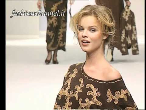 Laura Biagiotti Autumn Winter 1994 1995 Milan 4 of 7 pret a porter woman by FashionChannel