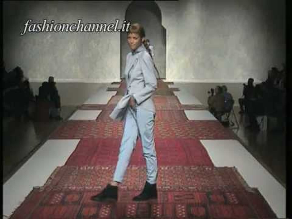 "Rifat Ozbek" Autumn Winter 1994 1995 Milan 1 of 4 pret a porter woman by FashionChannel