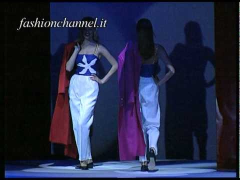 Laura Biagiotti Spring Summer 1993 Milan 3 of 7 pret a porter women by FashionChannel