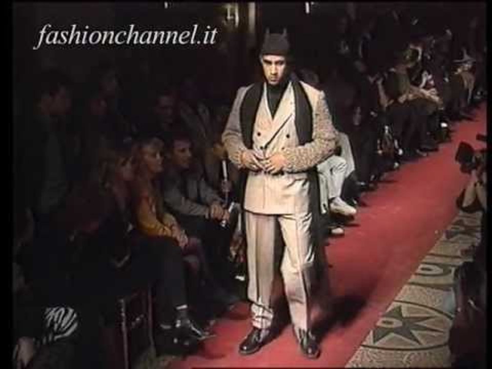 "Jean Paul Gaultier" Autumn Winter 1993 1994 Paris 3 of 4 pret a porter woman by FashionChannel