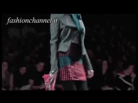 Emanuel Ungaro Autumn Winter 2009 2010 Paris 2 of 3 pret a porter women by FashionChannel