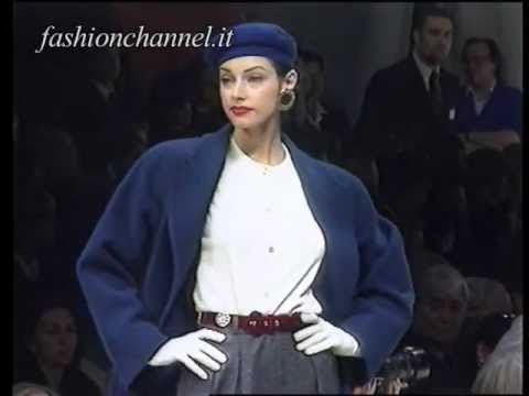 Yves Saint Laurent Autumn Winter 1993 1994 Paris 3 of 5 pret a porter woman by FashionChannel