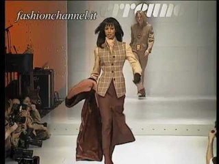 "Erreuno" Autumn Winter 1993 1994 Milan 1 of 6 pret a porter woman by FashionChannel