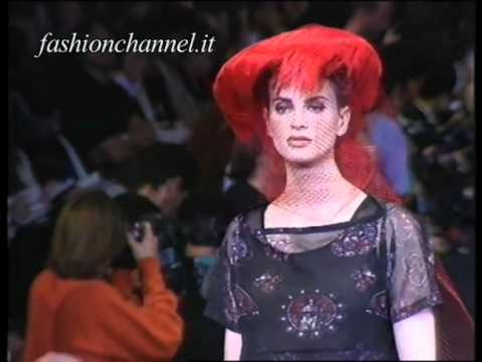 "Comme des Garcons" Spring Summer 1991 Paris 3 of 3 pret a porter woman by FashionChannel