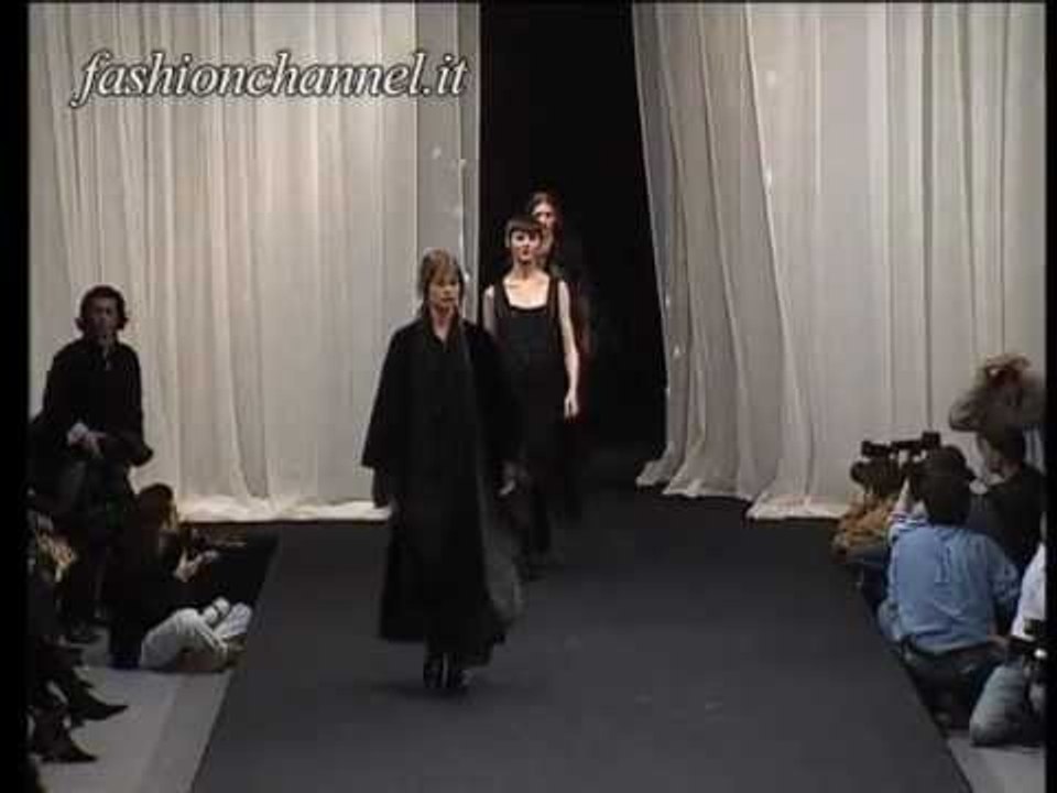"Alberta Ferretti" Autumn Winter 1993 1994 Milan 5 of 5 pret a porter woman by FashionChannel