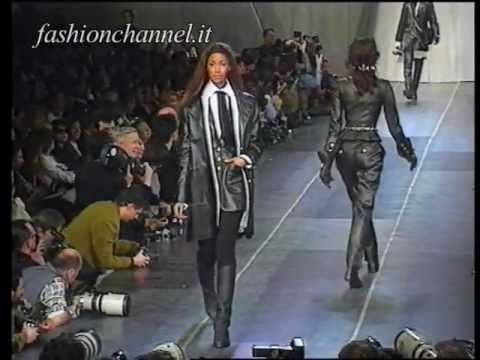 Chanel Autumn Winter 1993 1994 Paris 3 of 4 pret a porter woman by FashionChannel