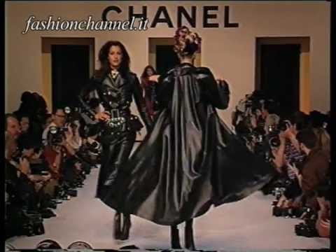 Chanel Autumn Winter 1992 1993 Paris 3 of 5 pret a porter woman by FashionChannel