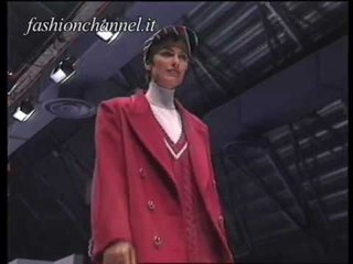 "Max Mara" Autumn Winter 1993 1994 Milan 1 of 3 pret a porter women by FashionChannel