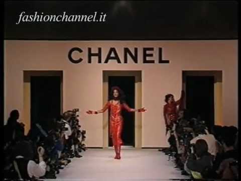 Chanel Autumn Winter 1992 1993 Paris 5 of 5 pret a porter woman by FashionChannel