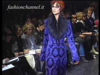 "Martine Sitbon" Autumn Winter 1993 1994 Paris 1 of 3 pret a porter woman by FashionChannel