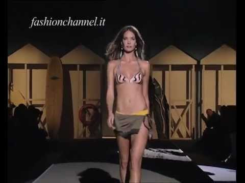 Pin-Up Stars Spring Summer 2011 Milan 3 of 3 pret a porter women by FashionChannel