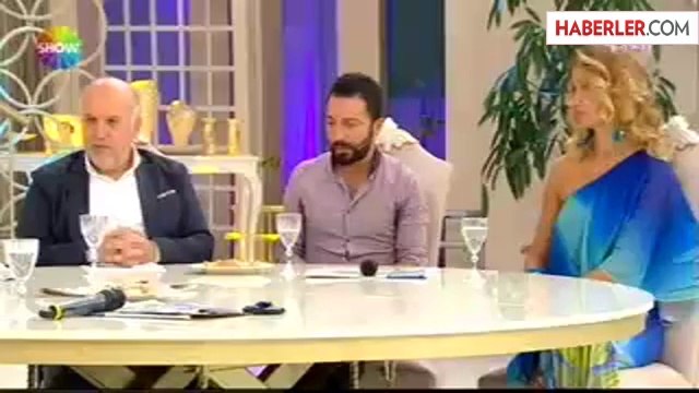 Ünlü Sanatçı Güllü, Canlı Yayında Annesine Sitem Etti