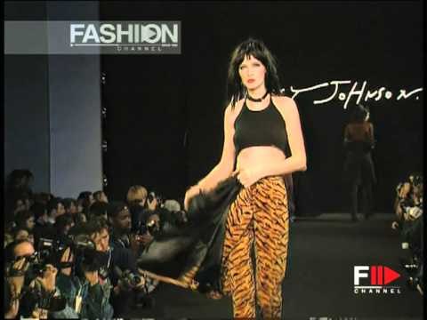 Betsey Johnson Autumn Winter 1996 1997 New York 1 of 4 pret a porter woman by FashionChannel