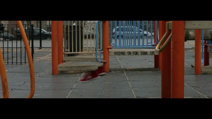 Sia - Chandelier (Lyric Video)