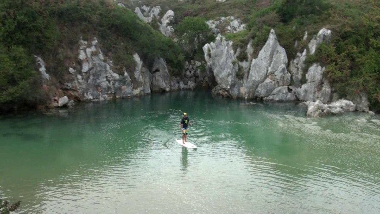 Así es la playa de GULPIYURI en Naves, Llanes, Asturias