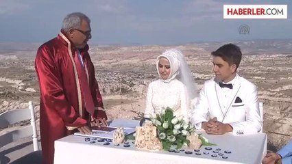 Kapadokya'nın en büyük peribacasında "evet" dediler -