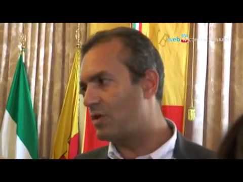 Napoli - De Magistris inaccettabile che una manifestazione blocchi una città (10.09.14)