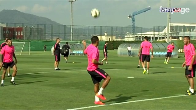 Messi show in allenamento, la 'Pulce' e quella giocata da fenomeno assoluto.