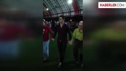 Yaşlı Amca Gençlere Taş Çıkarttı