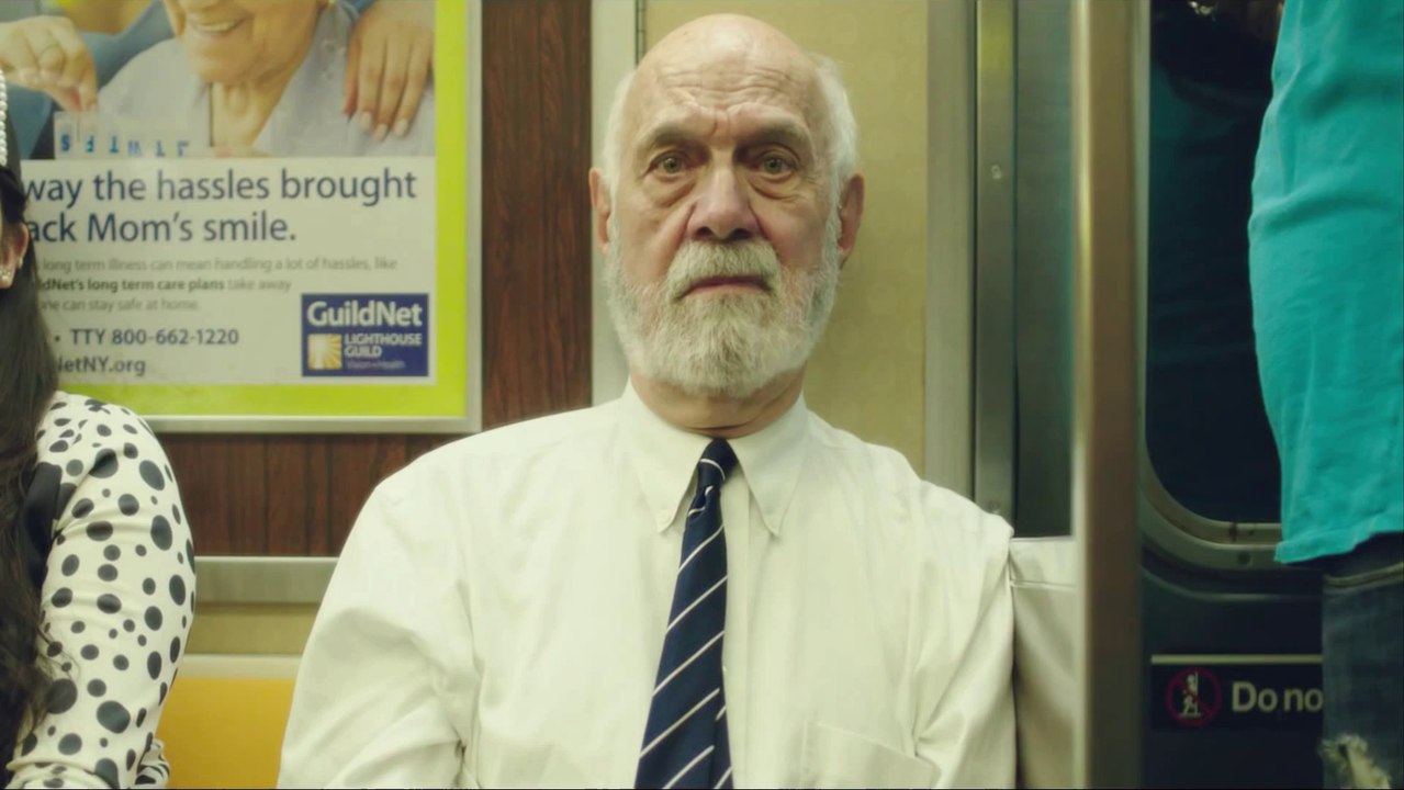 Why Starbucks Spells Your Name Wrong — French subtitles