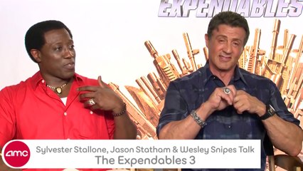 Video herunterladen: Sylvester Stallone, Jason Statham & Wesley Snipes Talk THE EXPENDABLES 3 With AMC