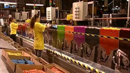 ‫وثائقي كيف صنعت - اقلام التلوين الشمعية ‬‎