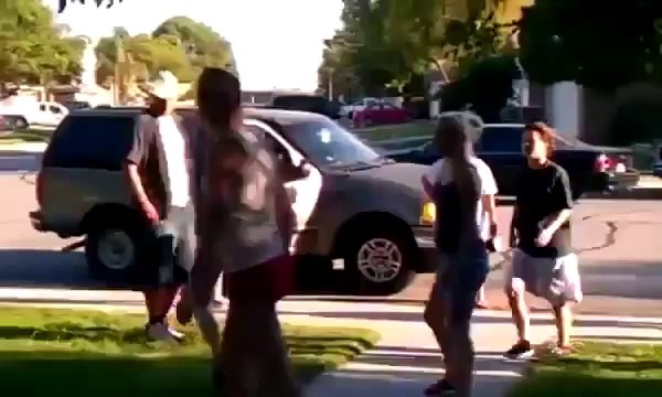 Kızlar Fena Kapışıyor Kız Kavgası