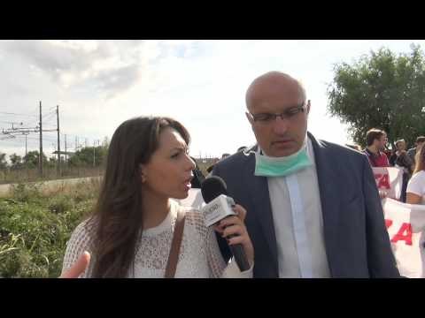 'NO puzza'' - Don Antonio Lucariello parroco di Carinaro (11.09.14)