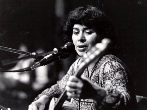 Sümeyra - Ağ Elime Mor Kınalar Yaktılar